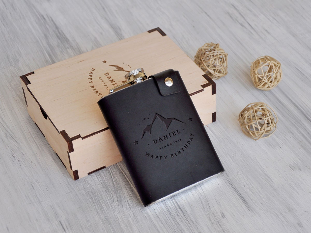 Birthday Gift Boyfriend Gift Anniversary Christmas Gift Engraved Leather Flask Christmas Gifts for Boyfriend Personalized Leather Gift