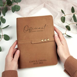 Libro de oficiante personalizado, cuaderno de cuero Marry Us, diario de oficiante de bodas, obsequio de agradecimiento de oficiante personalizado, libro de ceremonia de boda