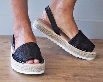 Sandali espadrillas in pelle fatti a mano: Avarcas flatform in iuta nera