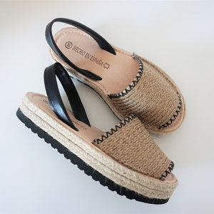 Black Leather Jute Platform Sandals: Vintage Style Avarcas