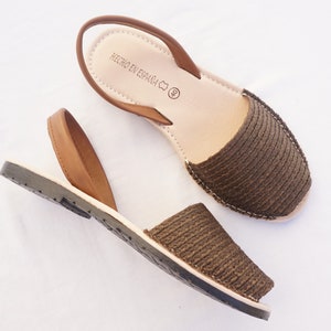 Handmade Jute Avarcas Sandals: Brown Leather Flat Menorquinas