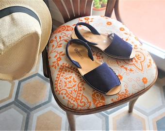 Sandały Avarcas z niebieskiego aksamitu: ręcznie robione hiszpańskie buty letnie