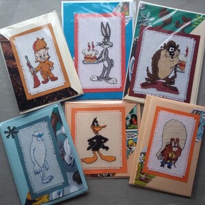 Looney Tunes - Tarjetas cosidas en cruz completadas