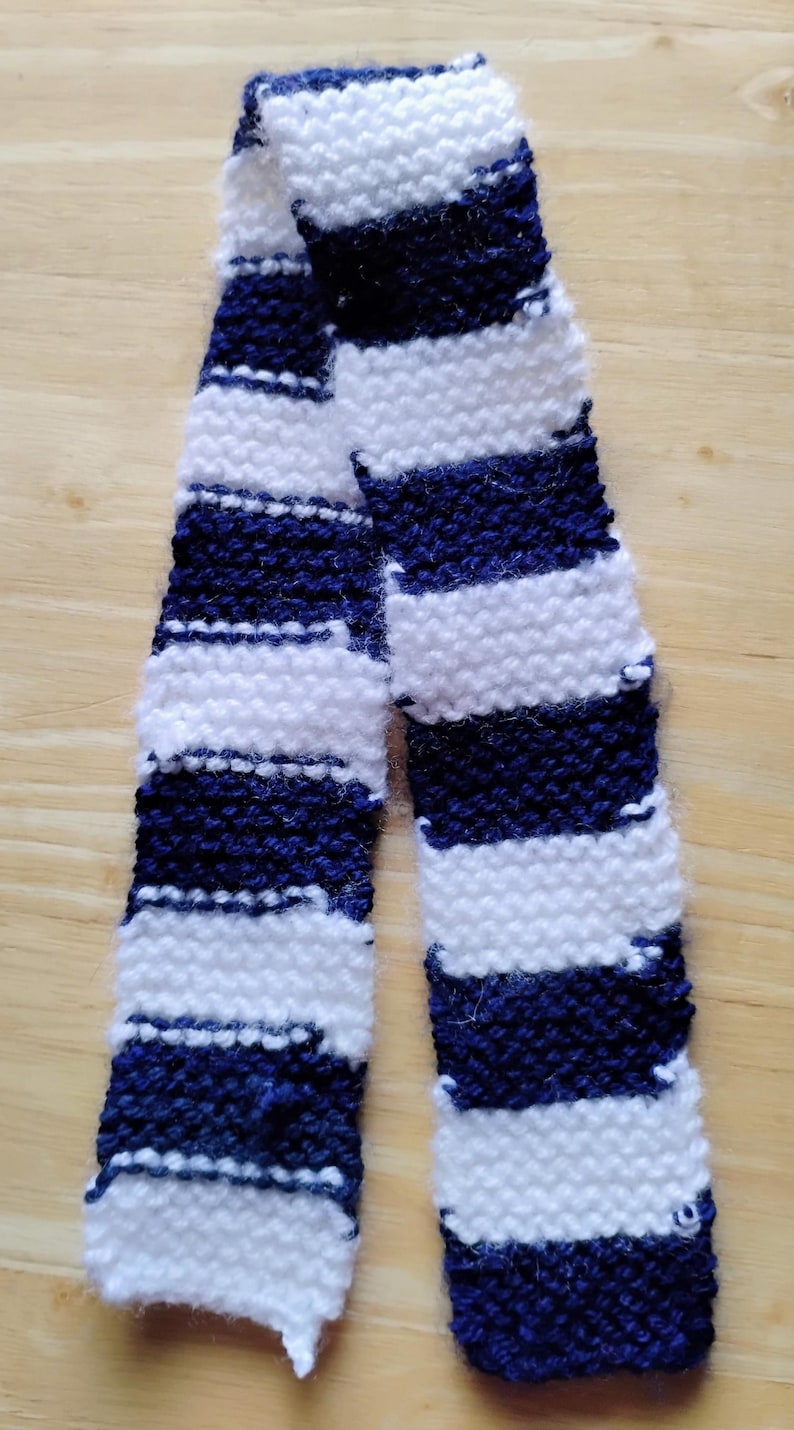 Bear Scarves - Stripe Navy and White