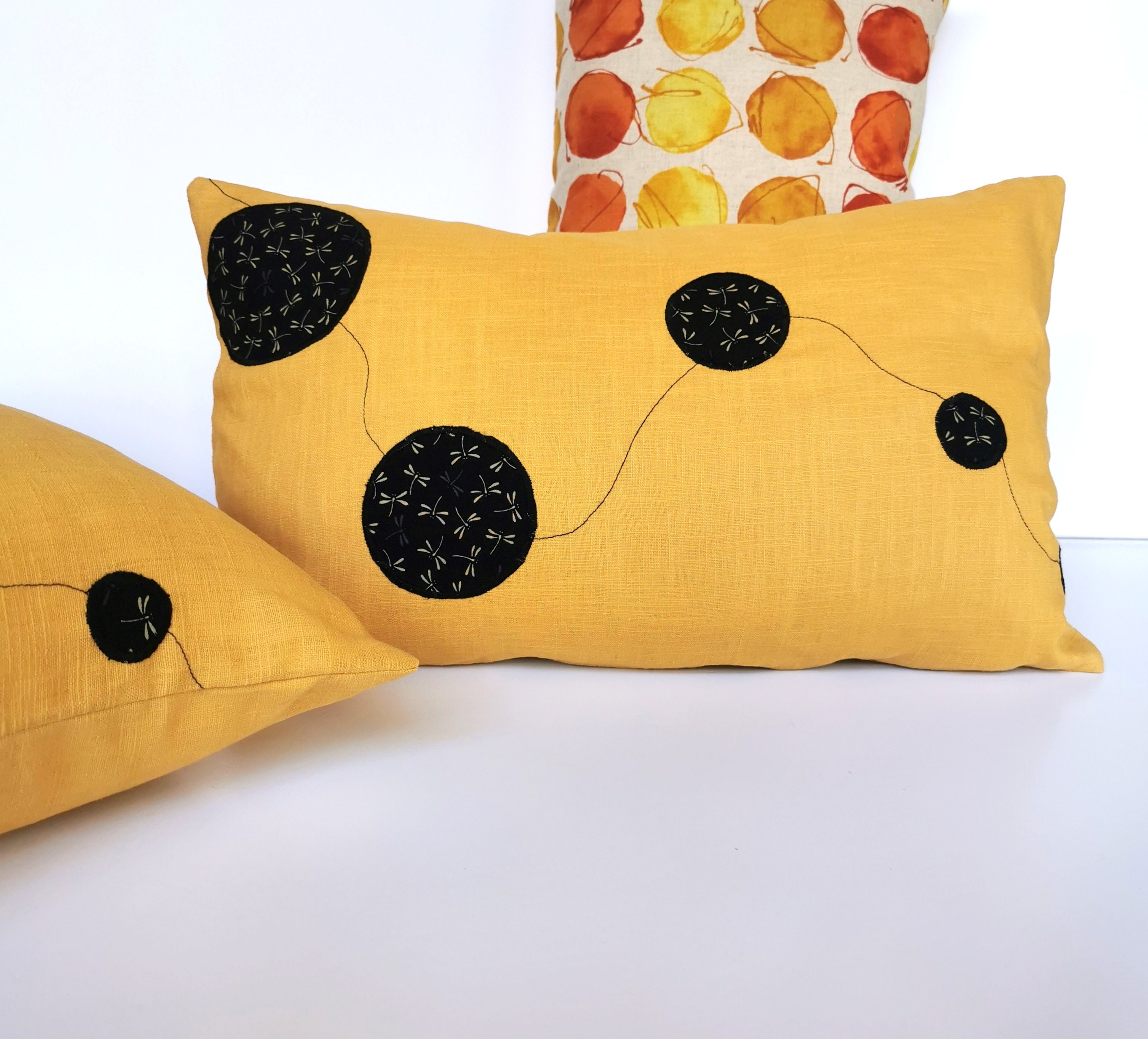 Housse de Coussin, Lin Lavé, Jaune Moutarde, Bulles Tissu Japonais Noir avec Libellules, Tombo 30 X 