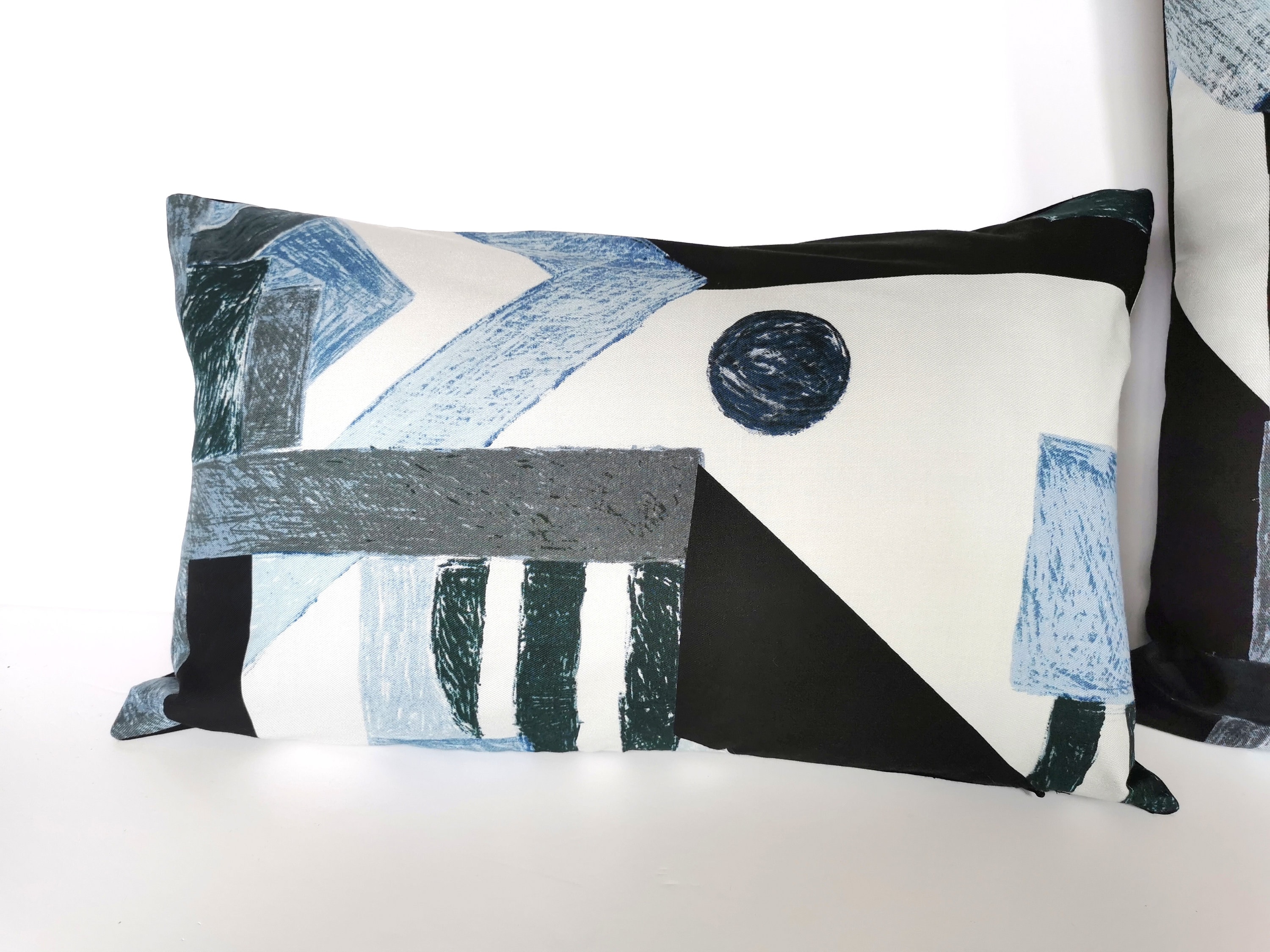 Housses de Coussins Rectangulaires en Tissu Japonais, Ultra Moderne, L'artiste Yumi Yoshimoto, Keshi