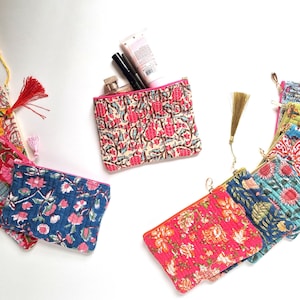Pochette piatte in cotone indiano trapuntato su entrambi i lati, pochette per il trucco, multicolore, 13 x 18 cm.