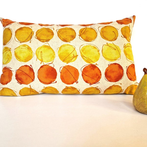 Housse de coussin, tissu japonais sable avec des sphères orange, jaune, toile  coton et lin, dos lin camel, rectangulaire