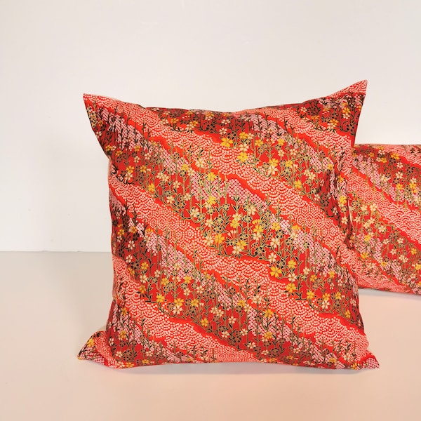 Housse de coussin, tissu japonais, jardin japonais, rouge orangé, carrée, 40 x 40 cm, 15" X 15"