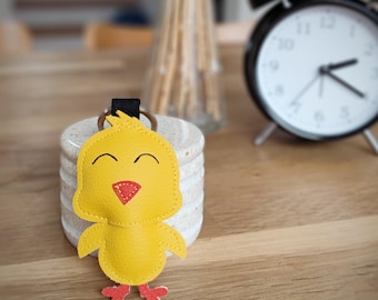 Cute Chick Keychain, Chick Bag Charm, Yellow Chick Faux Leather Keychain, Chicken Keychain, Handmade Chicken Keychain, Animal Keychain