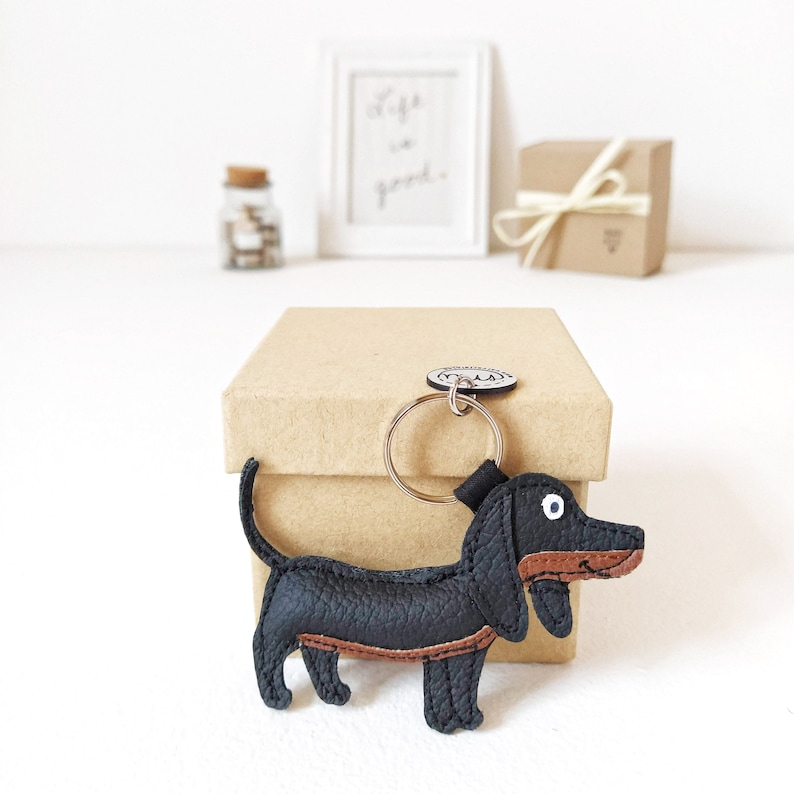 Cute Dachshund Dog Keychain Sausage Dog Keychain Dachshund Etsy