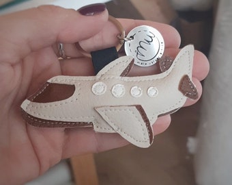 Simple Aeroplane Keychain, Aeroplane Bag Charm, Gift for Aeroplane Lovers, Beige Aeroplane Keychain, Faux Leather Keychain