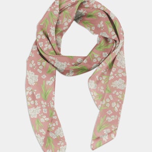 Yucca Flower Scarf - New Mexico State Flower - New Mexico themed gifts - Yucca themed gifts - Moving away gifts for her - travel themed gift