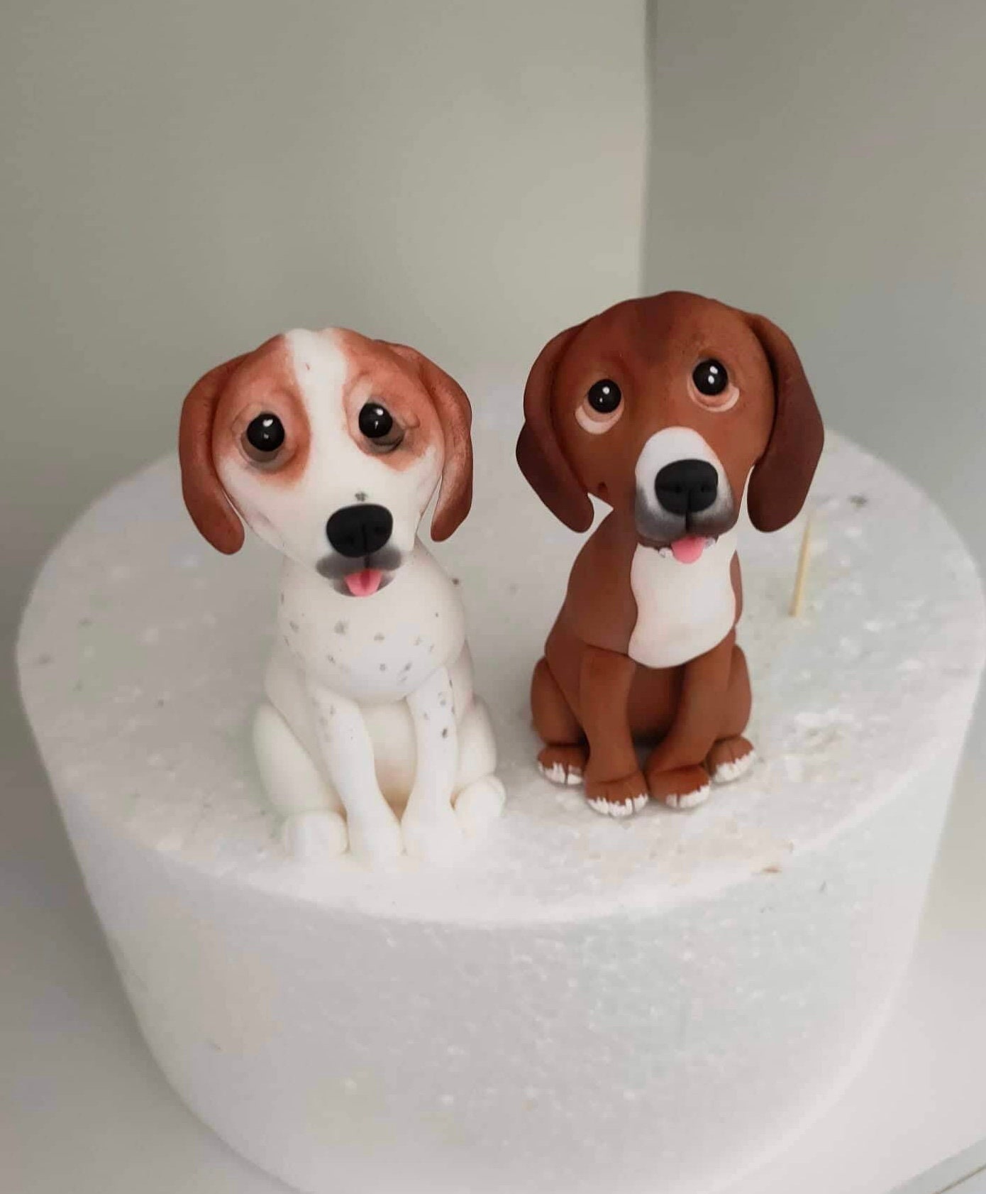 Beagle dog cake discount