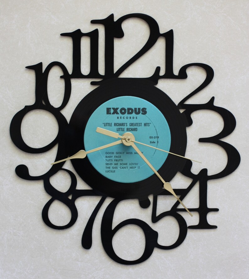 Smokey RobinsonThe Righteous BrothersTOM JONESJames IngramJohnny LeeLittle Richard ~ Recycled LP Vinyl RecordAlbum Wall Clock S-11