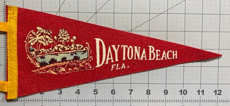 Florida Pendant Daytona Beach Flag Gift Vintage Pennant Souvenir Childhood Memory