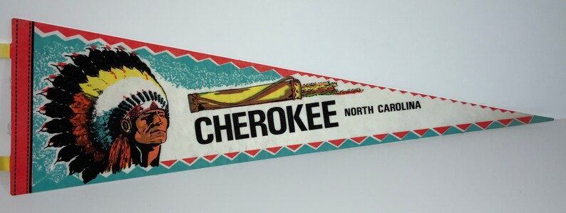 Vintage Pennant Gift Childhood Memory Flag Souvenir North Carolina Cherokee Pendant
