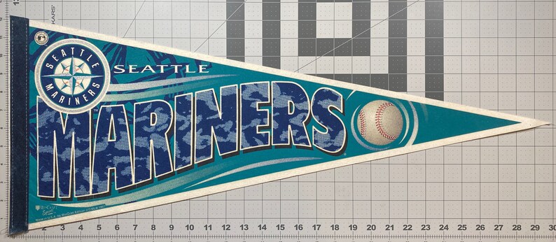 Flag Souvenir Seattle Mariners Vintage Pennant Gift Pendant Childhood Memory