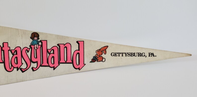 Fantasyland Vintage Pennant Pennsylvania Gettysburg
