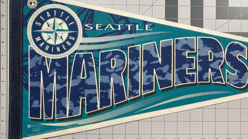 Flag Souvenir Seattle Mariners Vintage Pennant Gift Pendant Childhood Memory