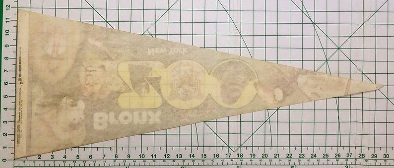 Vintage Pennant Bronx Zoo