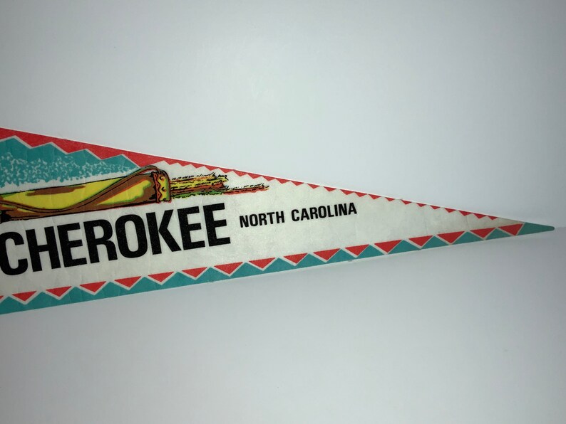 Vintage Pennant Gift Childhood Memory Flag Souvenir North Carolina Cherokee Pendant