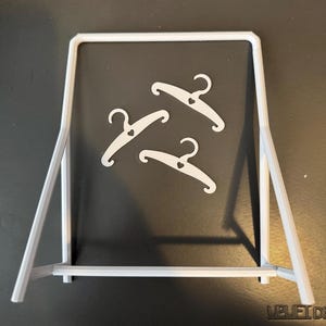 3D Printed Doll Clothes Rack: Labubu Size, Customizable Colors