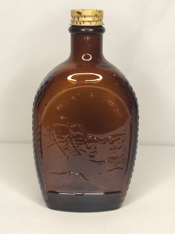 Vintage Amber Embossed Mount Rushmore Log Cabin Syrup Etsy