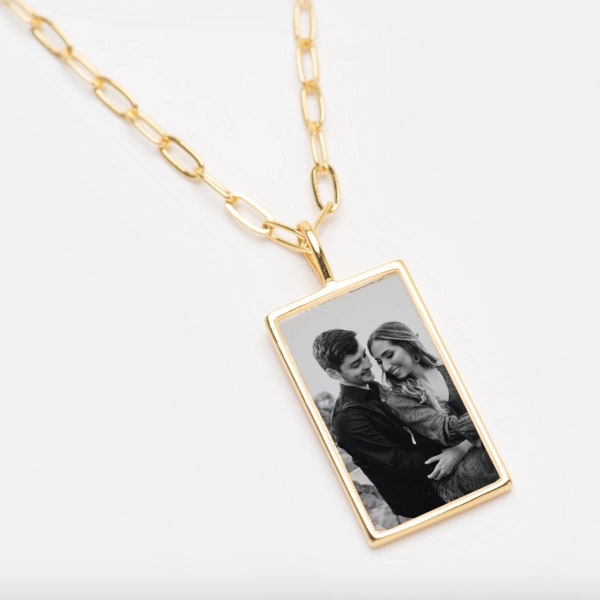 Custom Photo Charm, Gold Paperclip Chain, Picture pendant, Personalized charm, Custom Charm, Pet Memorial, Memory Charm, Bouquet Charm