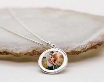 Memory Charm, Sterling Silver Round Photo Charm, New Baby, Memorial, Wedding Gift, Loss of Pet, Bouquet charm, Silver Jewelry, Keepsake