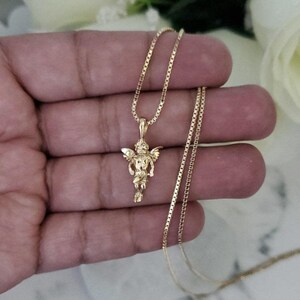 Collar de ángel chapado en oro de 14 k: colgante de querubín guardián imagen 3