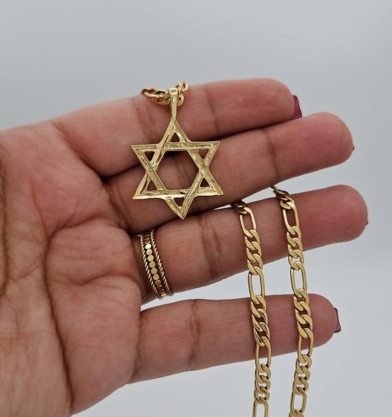 14k Gold Plated Star of David Necklace: 4mm Figaro Chain, Lifetime Replacement Guarantee