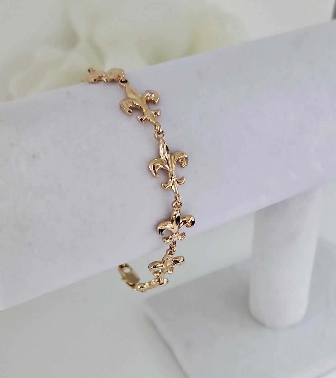Fleur de lis Sterling Silver Bracelet plated in 18K Gold main image 0