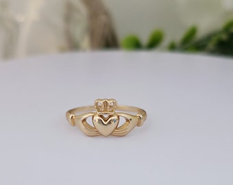 14k Gold Claddagh Ring, Claddagh Heart Ring, Solid 14k Gold Claddagh Ring, Unisex Claddagh Ring, Gold Friendship Ring, 2mm Band, Apprx 1.8gr