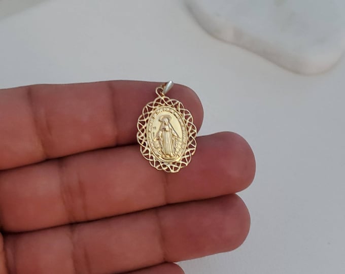 14k Gold Virgin Mary Pendant, Solid 14k Yellow Gold Miraculous Medal, Authentic 14k Virgin Mary Pendant, Dainty 20mm Oval Pendant, Stamp 14k