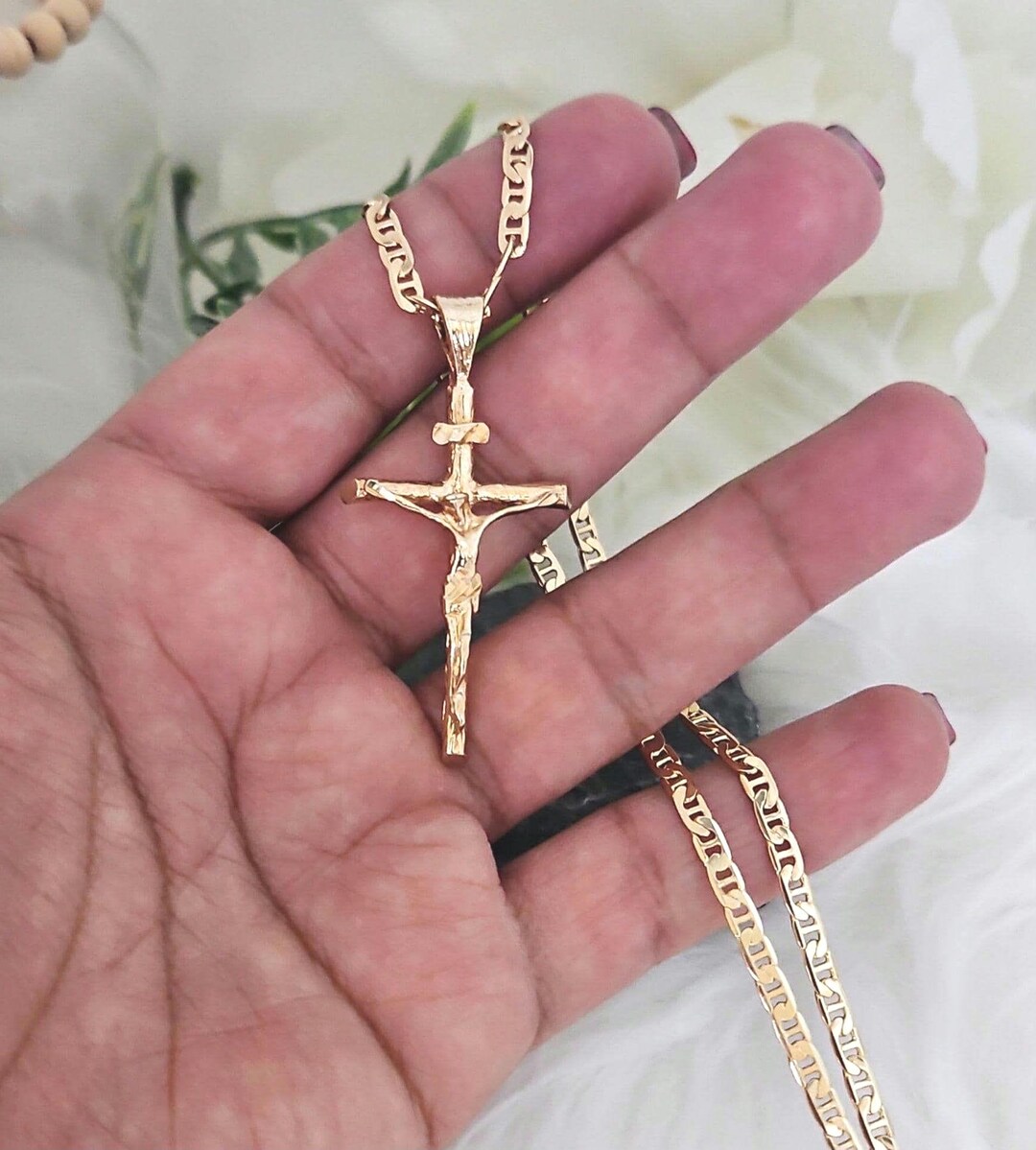 Collana con croce in oro 14k: ciondolo con crocifisso INRI, catena a maglie larghe 24 - Italia