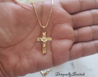 Guldkrucifixhalsband, enkelt krucifixhalsband, enkelt korshalsband, minimalistiskt halsband, 14k tungpläterat guldhalsband