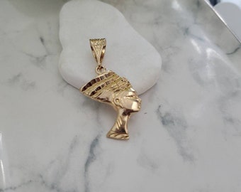 Gold Nefertiti Pendant, Egyptian Queen Nefertiti, 14k Heavy Plated Nefertiti Diamond Cut Pendant, High Quality, Tarnish Free