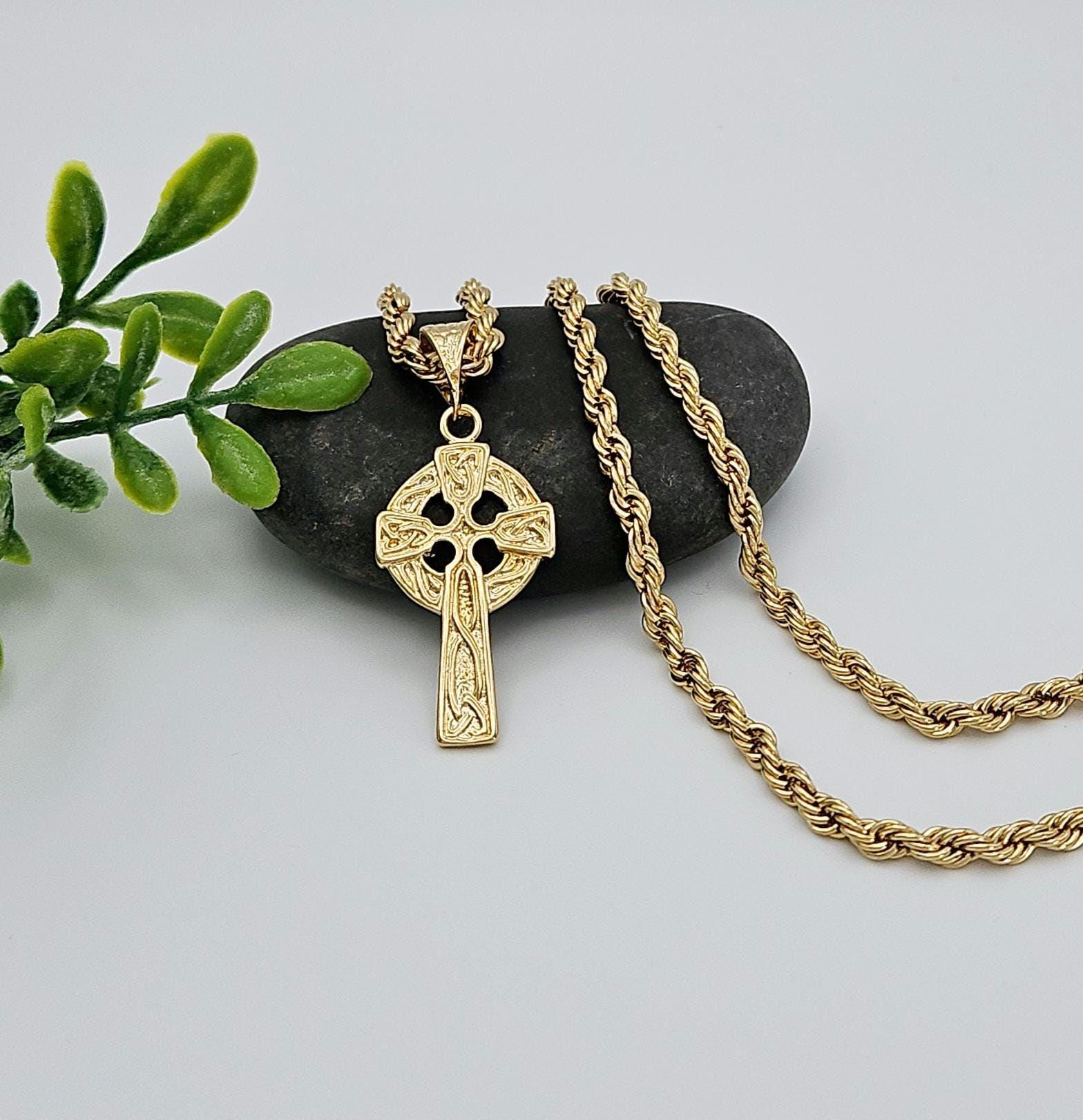 Catena da 46 cm, con croce celtica in oro 9k
