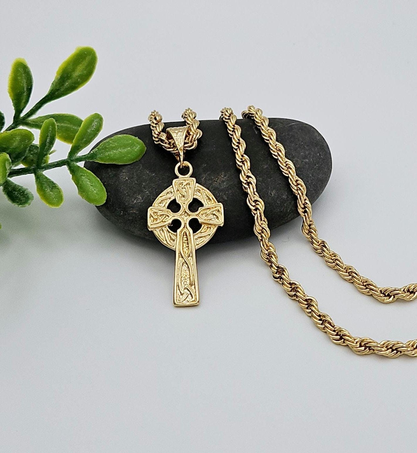 Collana con croce infinita in oro 14 carati e pietra portafortuna, ciondolo religioso personalizzato - Italia