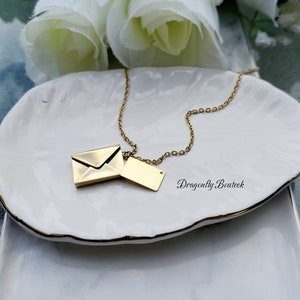 Medallón de oro, collar de sobre grabable, collar de carta de amor 3D para mujeres, oro de 14k sobre acero inoxidable, collar de alta calidad