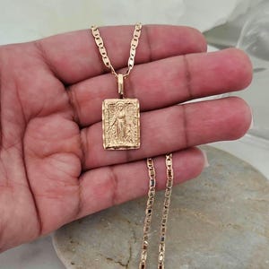 14k vergulde wonderbaarlijke medailleketting, rechthoekige Maria-hanger, levenslange vervangingsgarantie
