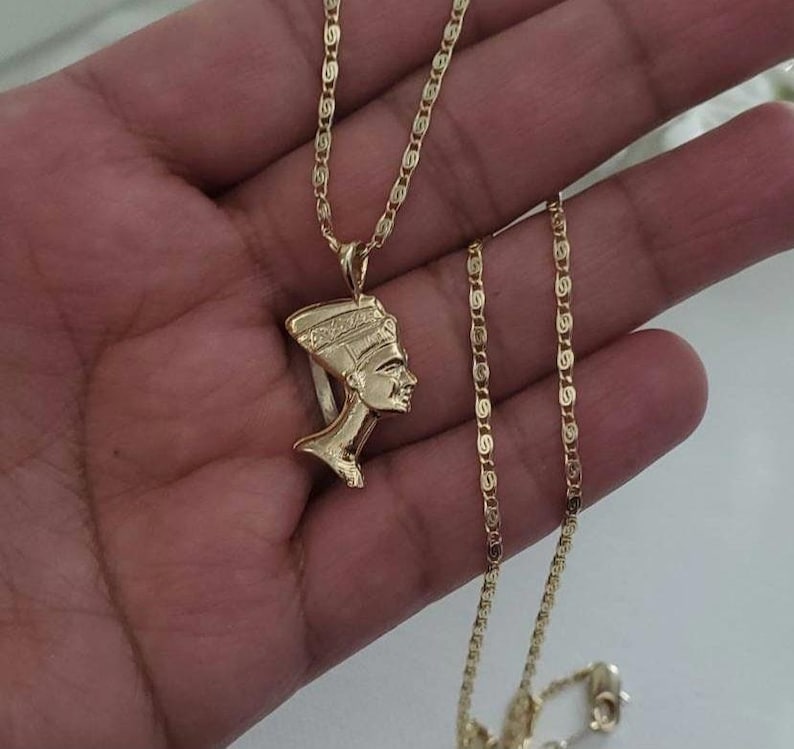 Gold Small Nefertiti Pendant Necklace: 14k Heavy Plated, 2mm Scroll Chain image 9