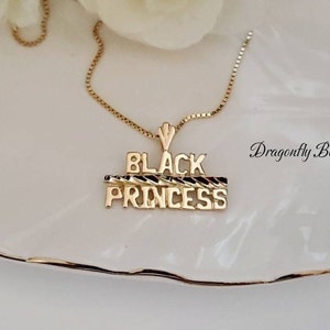 Collar de princesa negro dorado, hermoso collar de princesa negro con corte de diamante para mujeres, adolescentes y niñas. Garantía de reemplazo de por vida