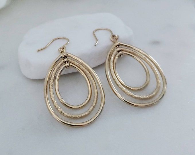 14k Gold Teardrop Earrings, Gold Dangled Earrings, 14k Heavy Plated Gold, High Quality Tarnish Free, Lifetime Replacement Guarantee