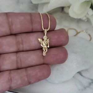 Collar de ángel chapado en oro de 14 k: colgante de querubín guardián imagen 8