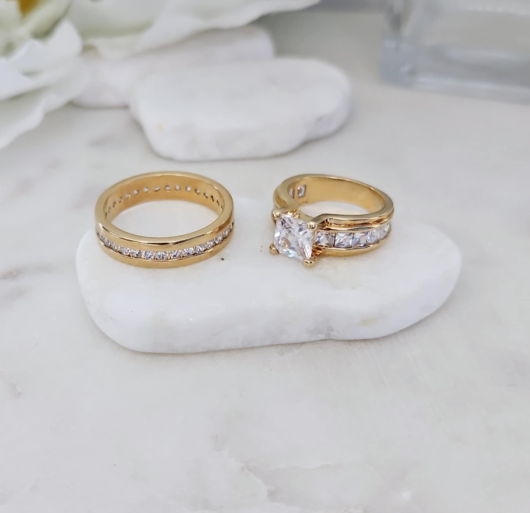 Gold wedding hotsell engagement rings