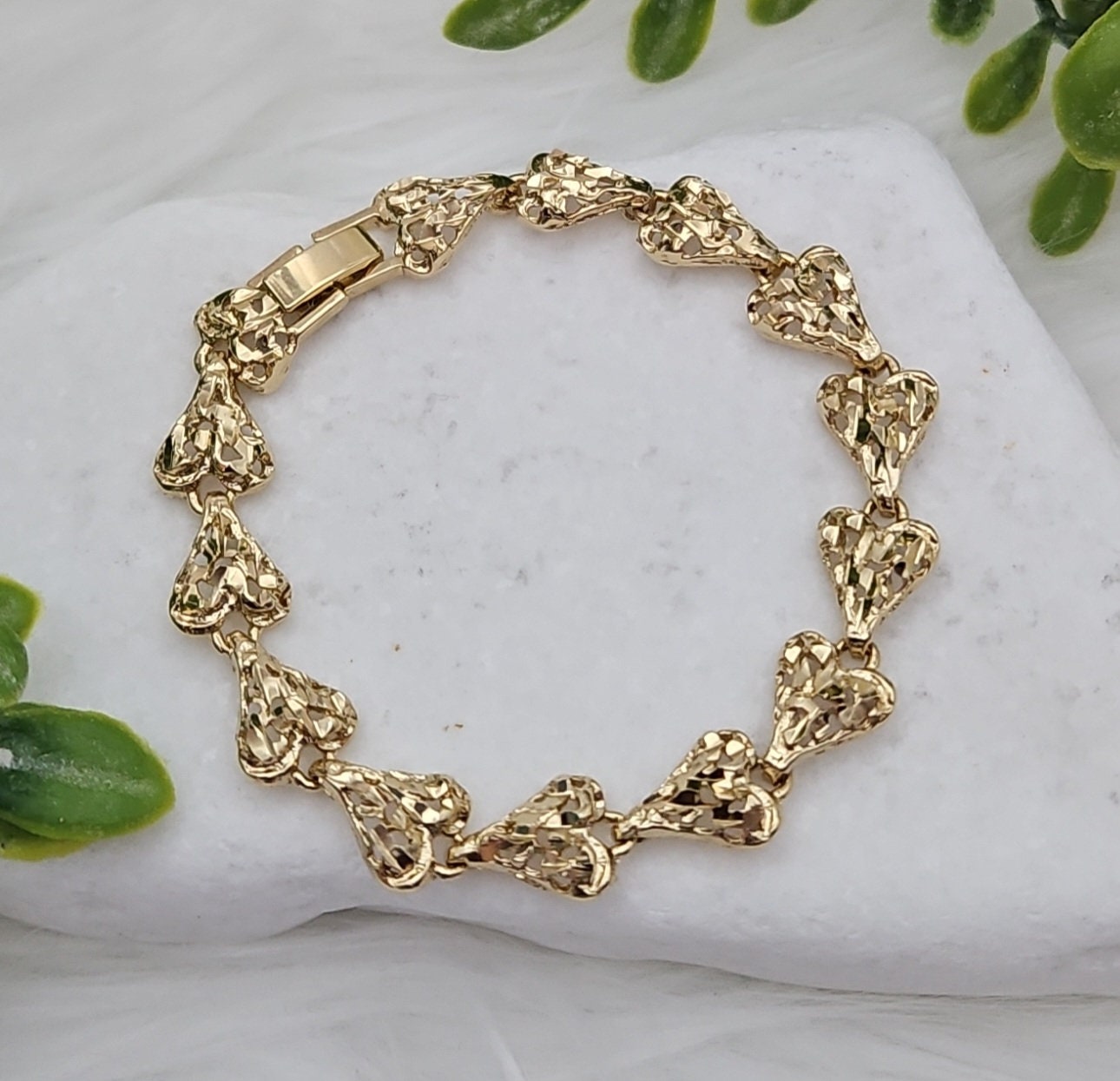 14k Gold Plated Heart Nugget Bracelet - 8mm