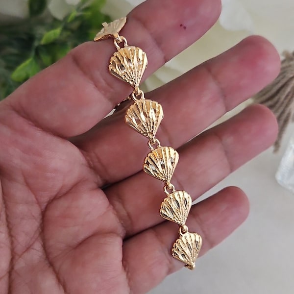 Gold Seashell Bracelet, Ladies Sea Shell Bracelet, 14k Heavy Plated Gold Bracelet, Diamond Cut Bracelet, Lifetime Replacement Guarantee