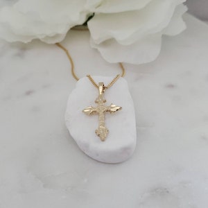 Small Gold Cross Necklace, Diamond Cut Cross Pendant, 1mm Curb Chain ...